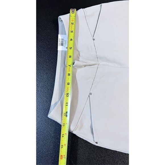 INC Women's Curvy Mid-Rise Pull-on Bermuda Shorts Toadstool Size 0 NWT P1-34 - Picture 7 of 11